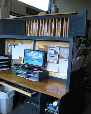 custom-doubledesk-1blg.jpg